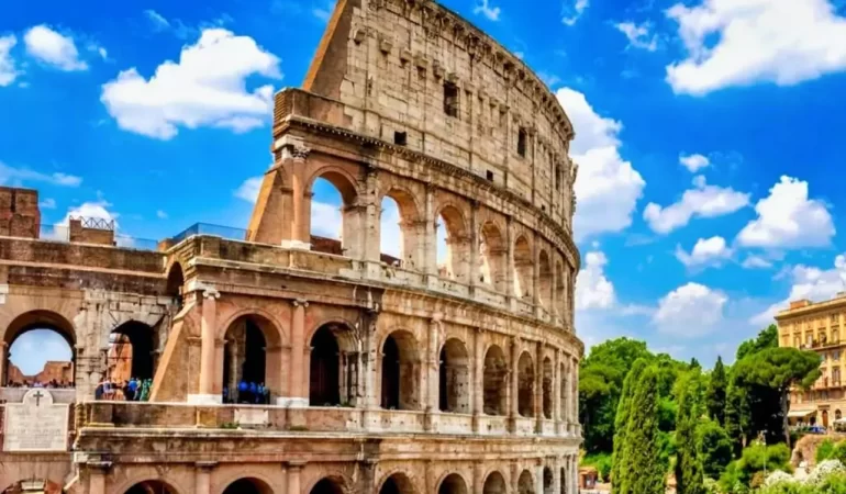 Colosseum in Rome Ultimate Roman Colosseum
