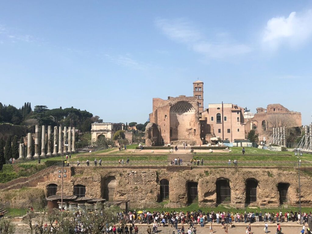 tour of rome colosseum