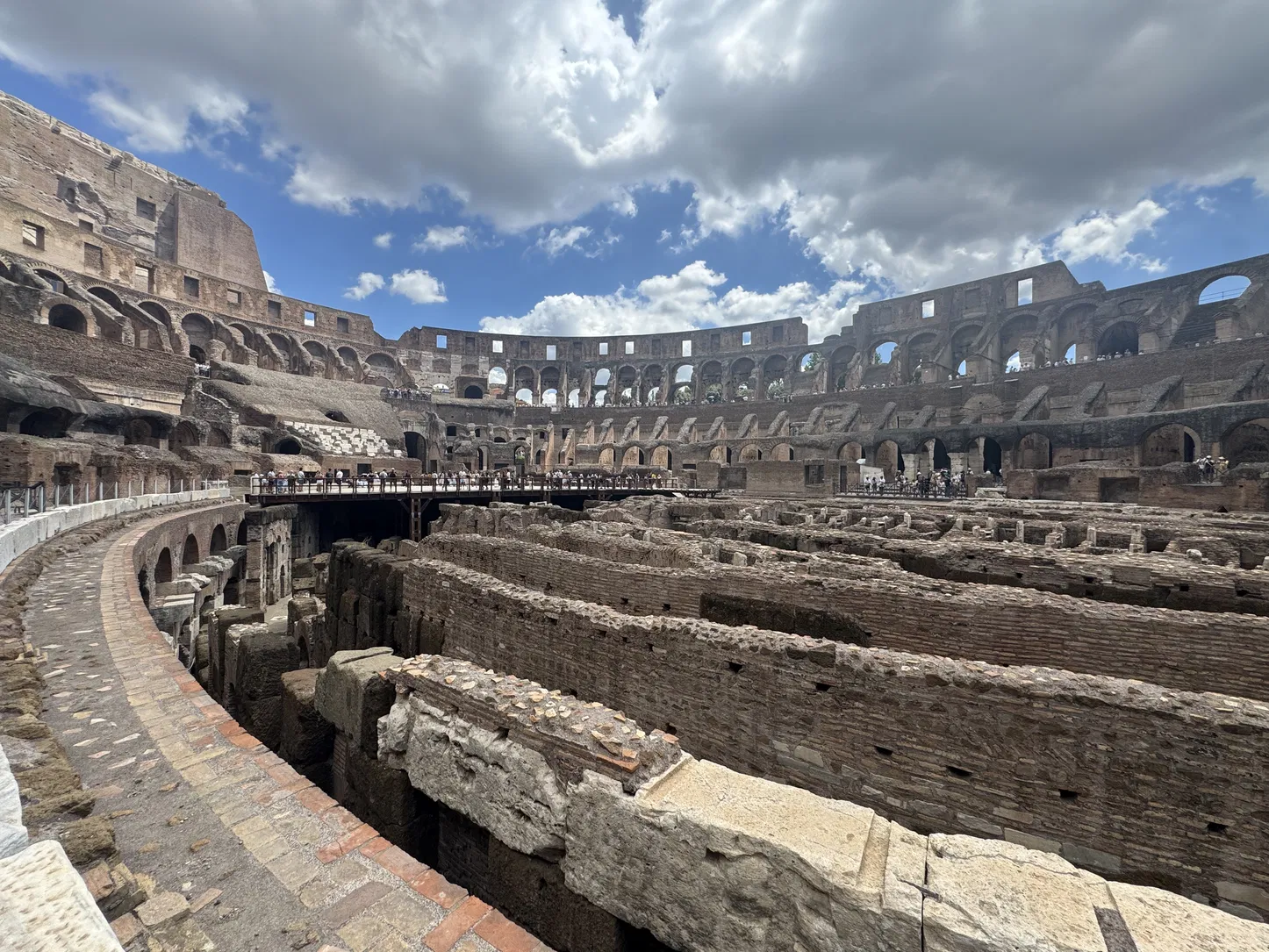 b723d721-64c6-4f9d-ac4d-18e3df716376